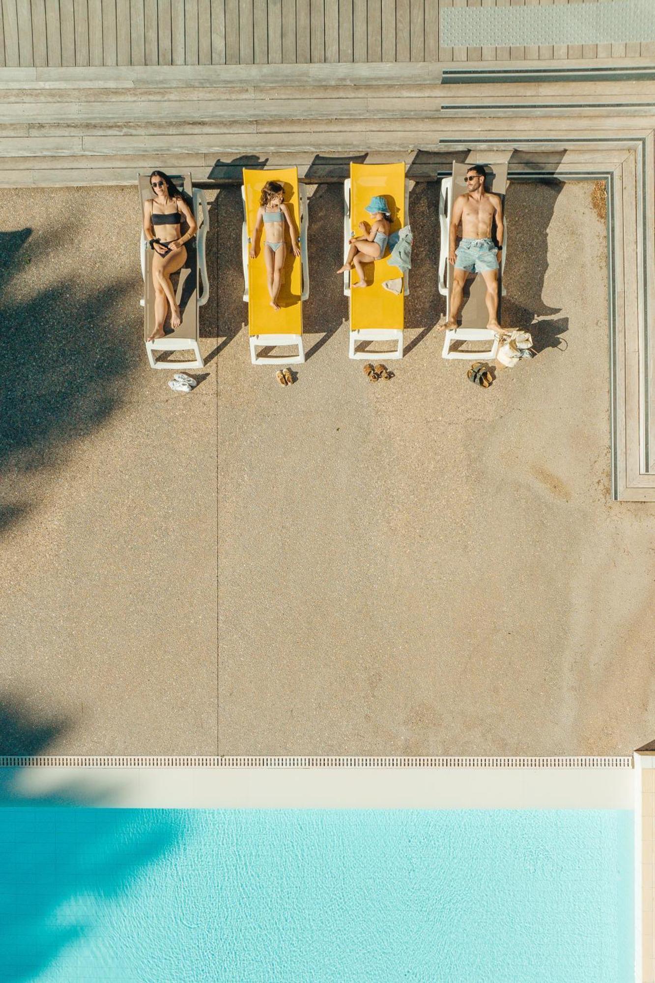 Club Vacances Bleues Domaine De Chateau Laval Греу-ле-Бэн Экстерьер фото